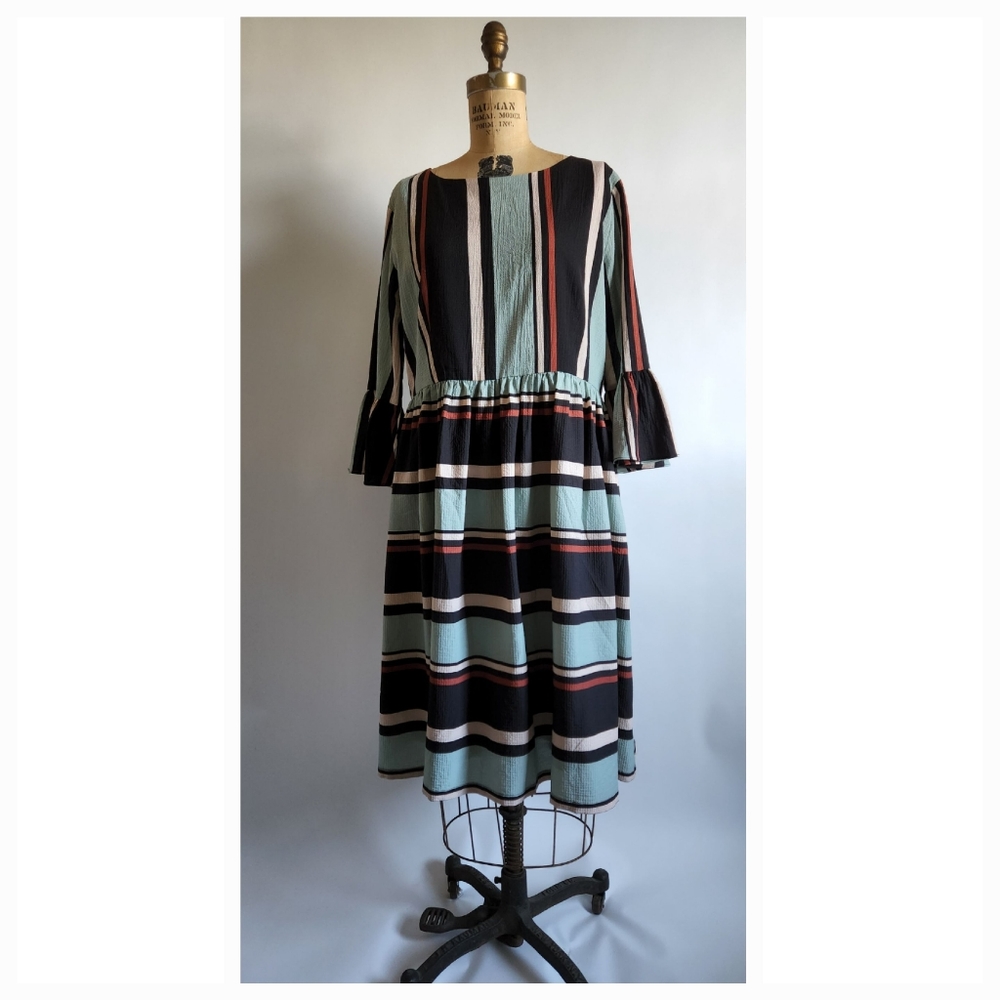 Ivy City Co Serena Striped Dress